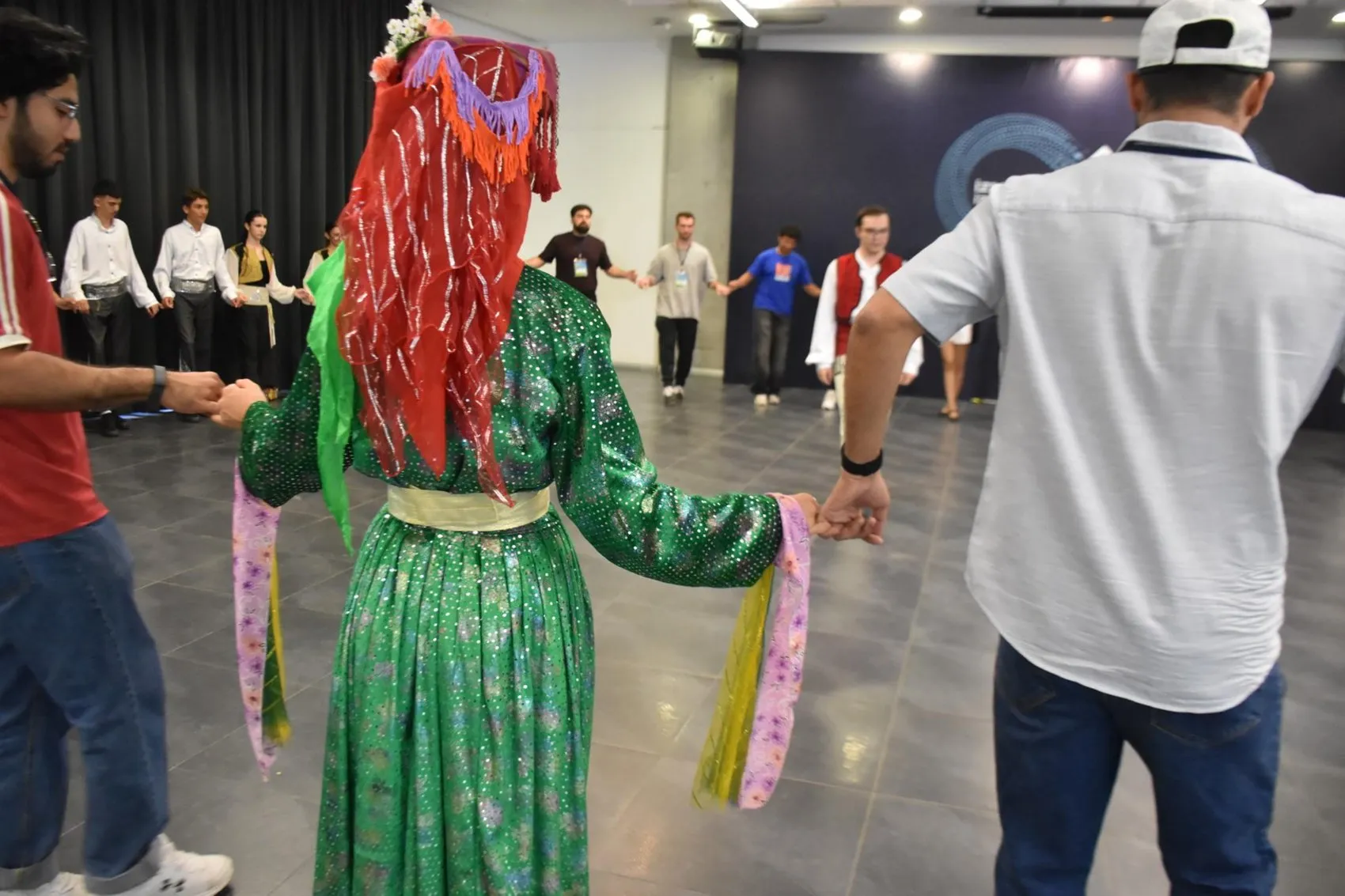 Ekran bağımlılığına karşı 7 ülkeden öğrenciler İzmir'de buluştu