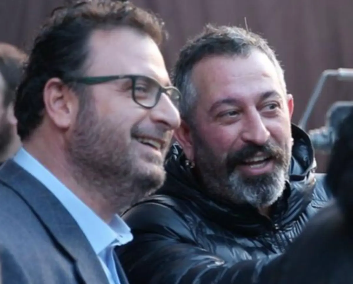 Cem Yılmaz ın abisi Can Yılmaz "Keşke ölseymiş" yorumlarına tepki gösterdi 2