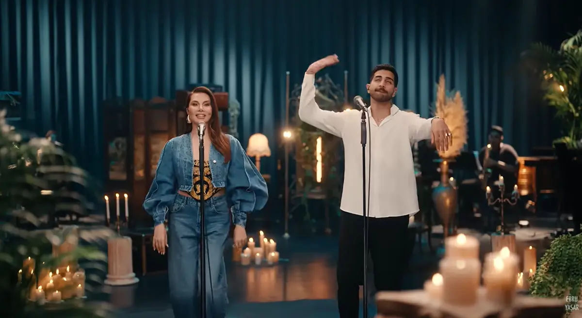 Ebru Yaşar ın yeni düeti sosyal medyayı salladı! Kısa sürede akım haline geldi 1