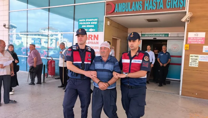 Bursa'da depo temizliği kavgası kanlı bitti: Ev sahibi kiracısını balkondan vurdu