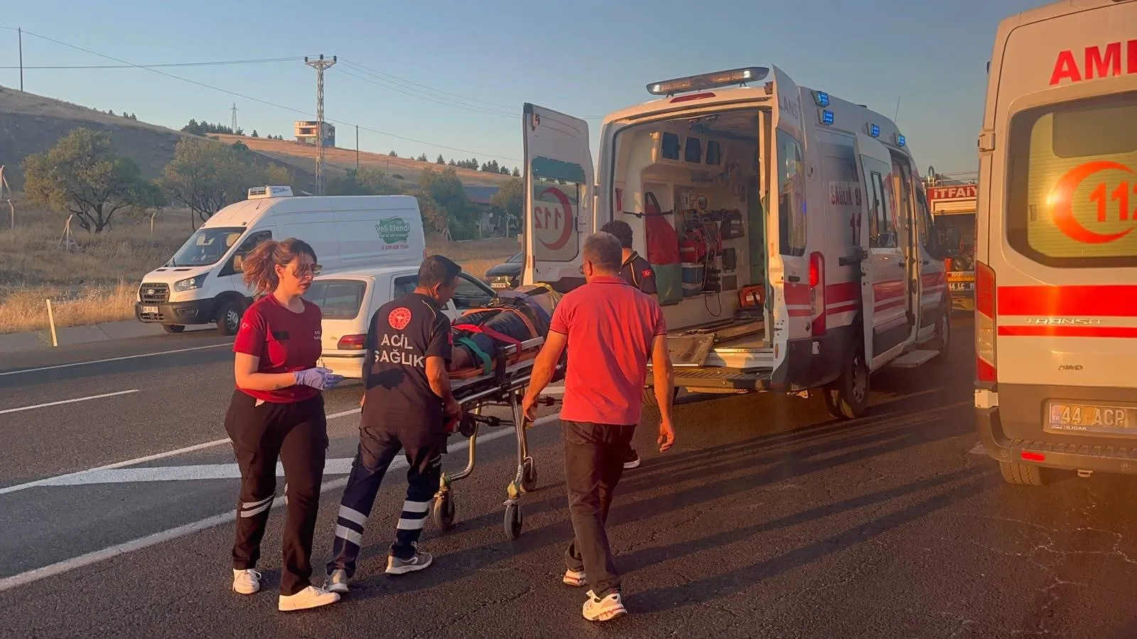 Malatya’da tarım işçilerini taşıyan minibüs TIR’a çarptı