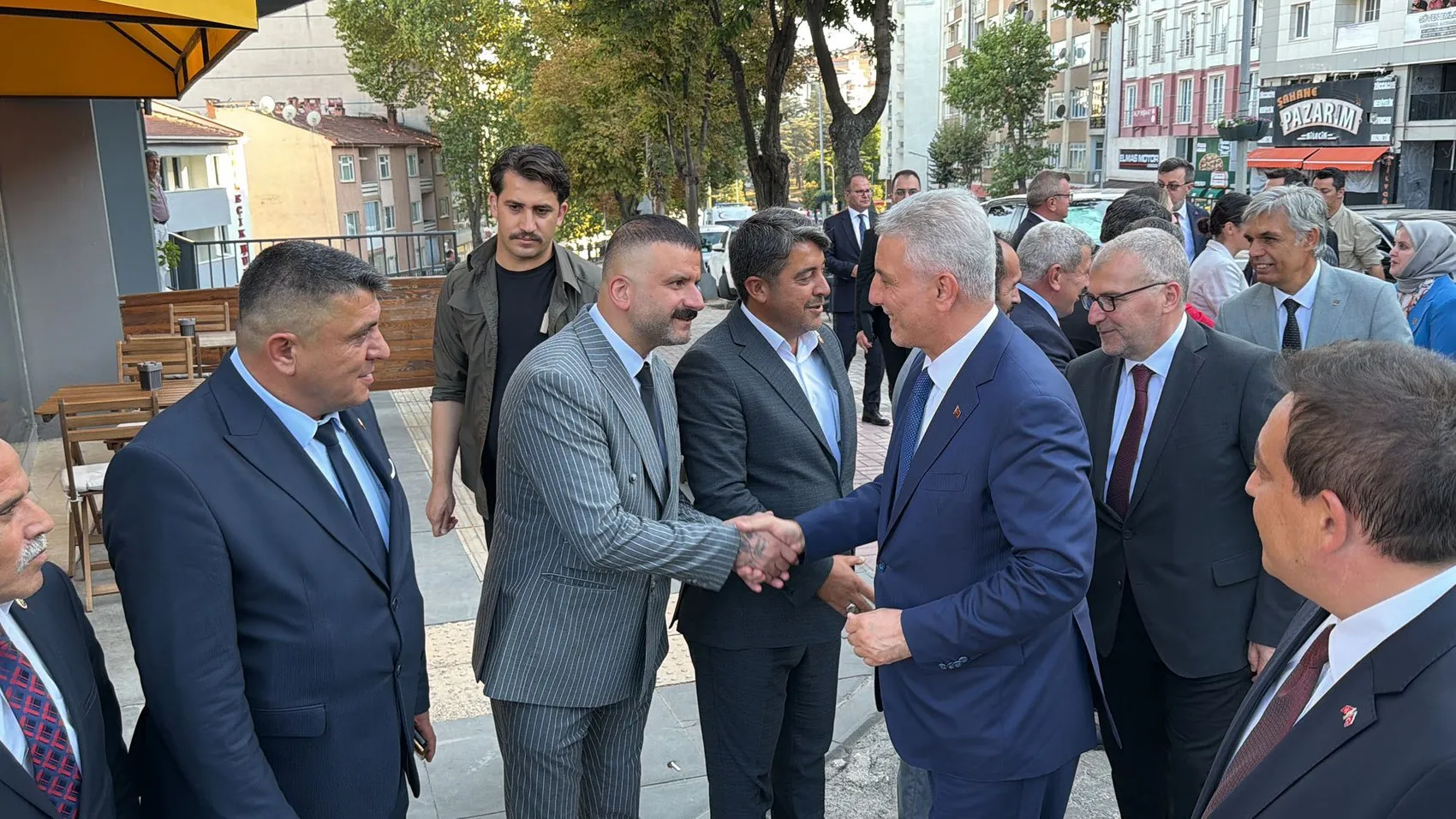 Ticaret Bakanı Bolat Bilecik'te esnaf kredi desteklerini açıkladı