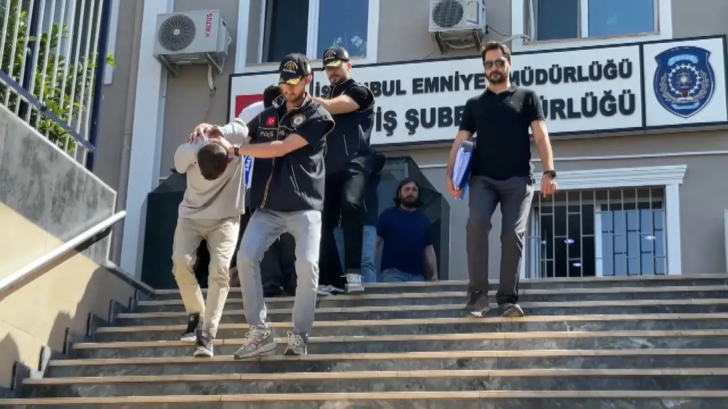 Telefonla çekip ateş ettiler, haraç istediler 4 kişi tutuklandı