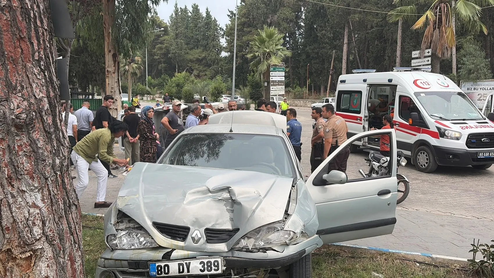 Düziçi’nde kavşak kazası 5 kişi yaralandı