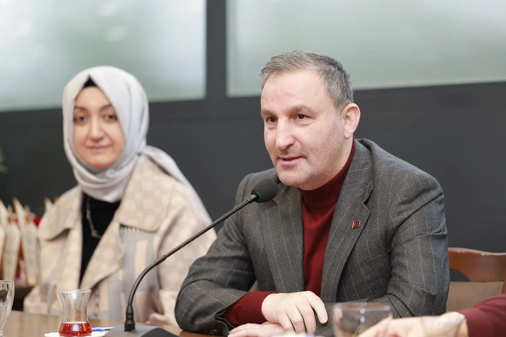 Sultanbeyli'de gençlerin eğitim yolculuğuna belediyeden büyük destek
