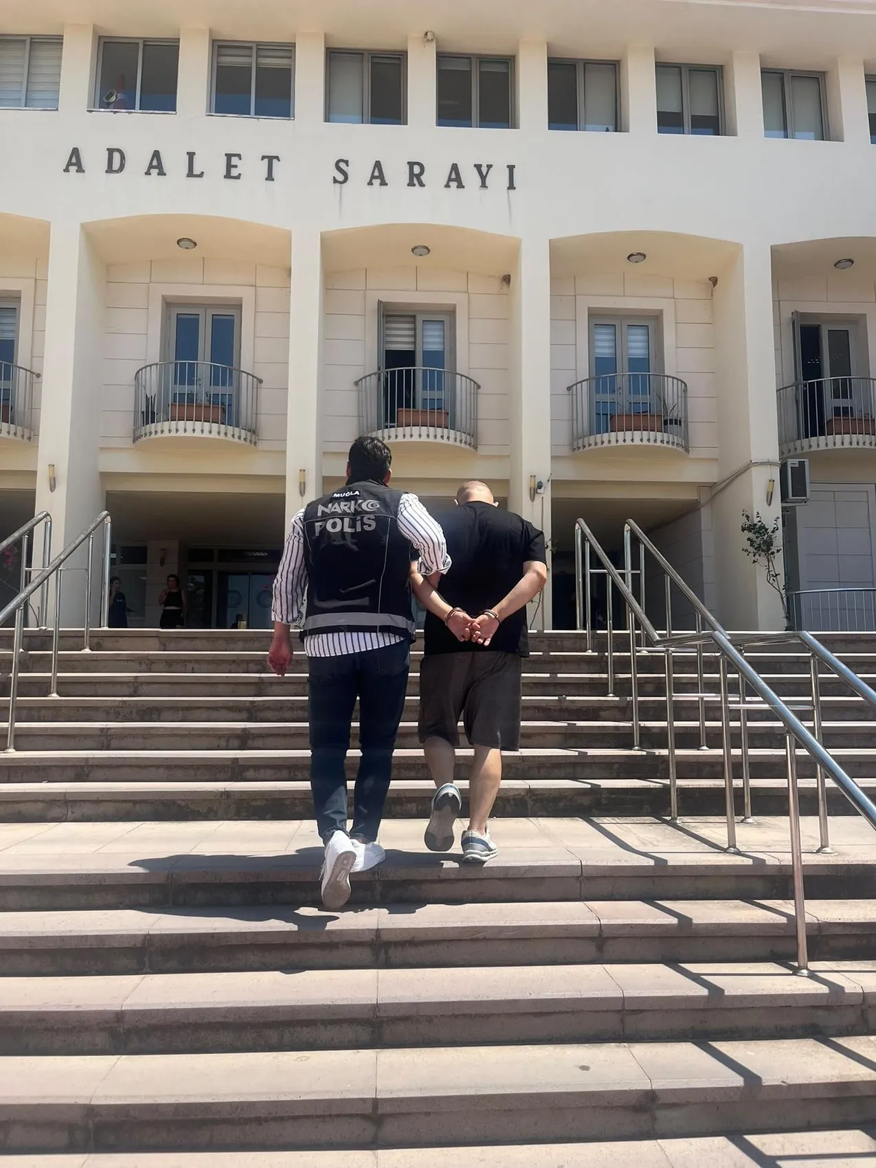 Bodrum polisi zehir tacirlerine geçit vermedi