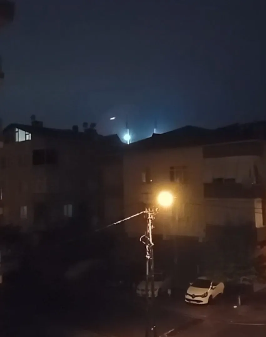 İstanbul’da Geceyi Etkisi Altına Alan Sağanak, Sabah Trafiğini Vurdu