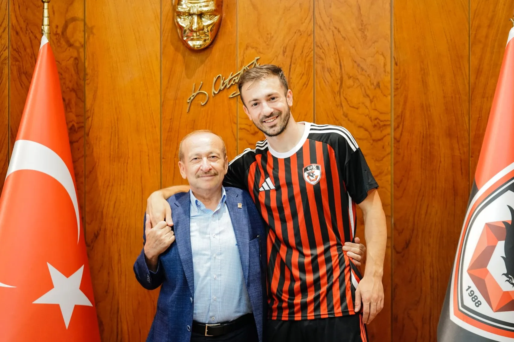Gaziantep FK hücum hattını Halil Dervişoğlu ile güçlendirdi