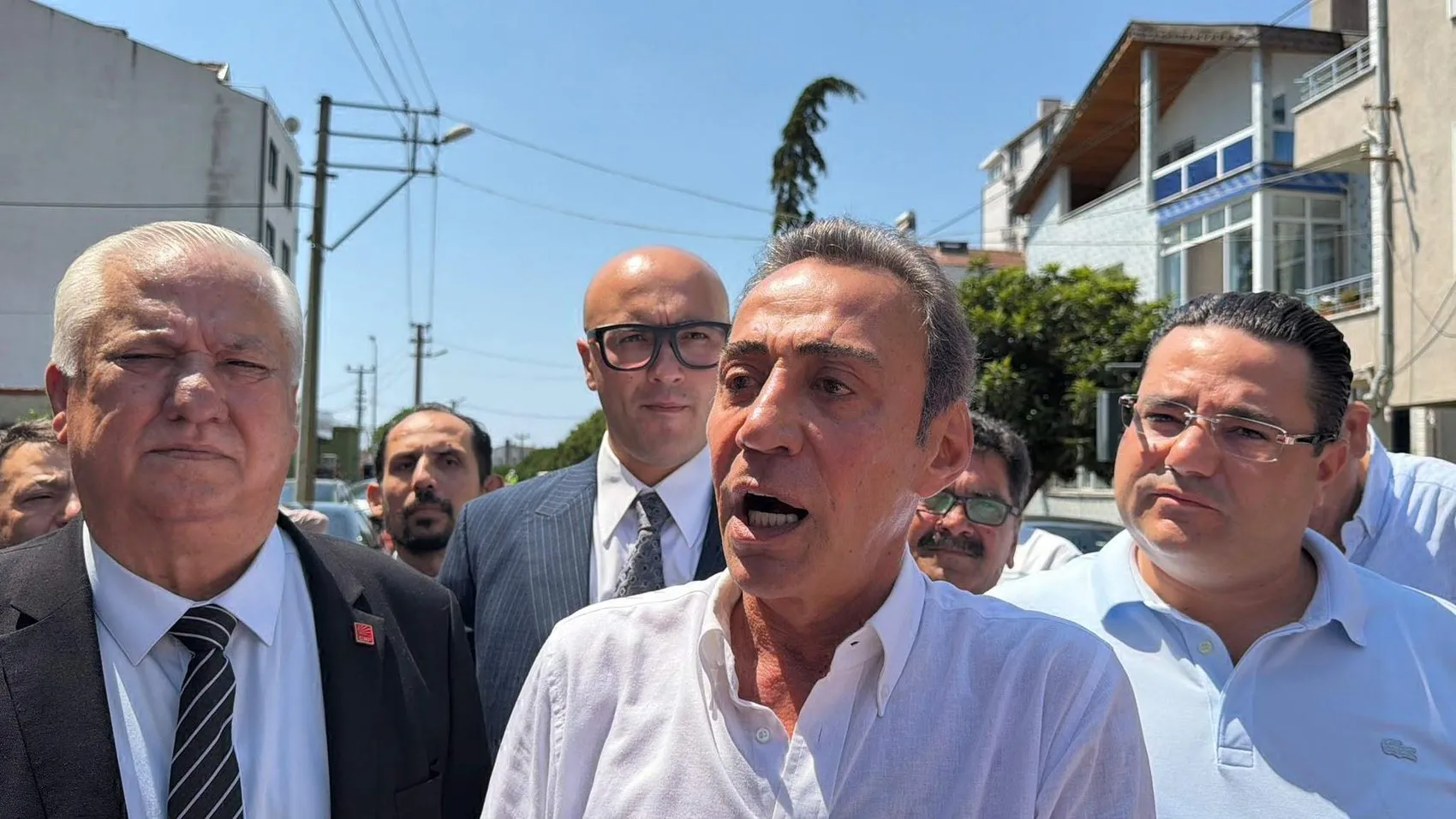Berhan Şimşek parti içindeki muhaliflere sert çıktı