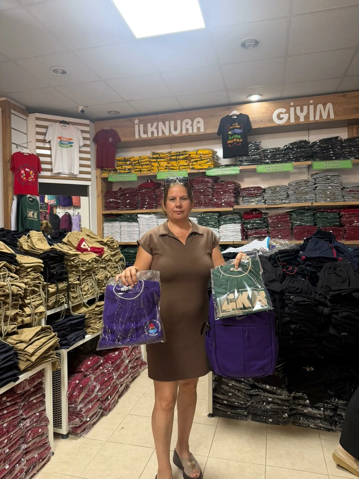 Bornova'da bir iyilik elçisi: 10 yıldır çocukların eğitim umudu oluyor
