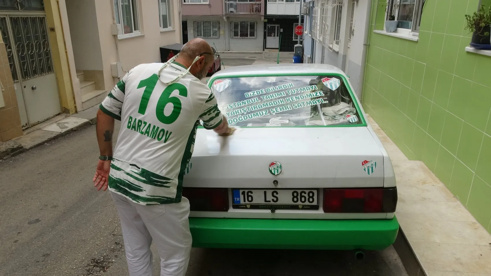 Bursaspor aşkını dişlerine kadar taşıdı