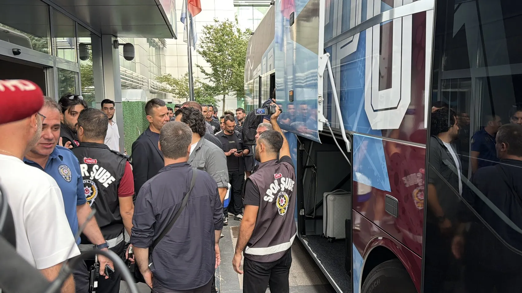 Bordo-mavili ekip Diyarbakır semalarında: Kritik randevu için geri sayım başladı