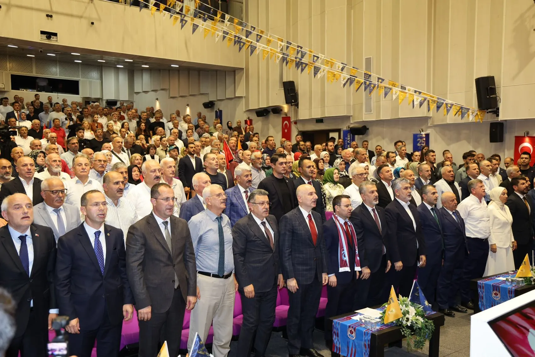 Adalet Bakanı Gürlek AK Parti teşkilatına Trabzon'da seslendi