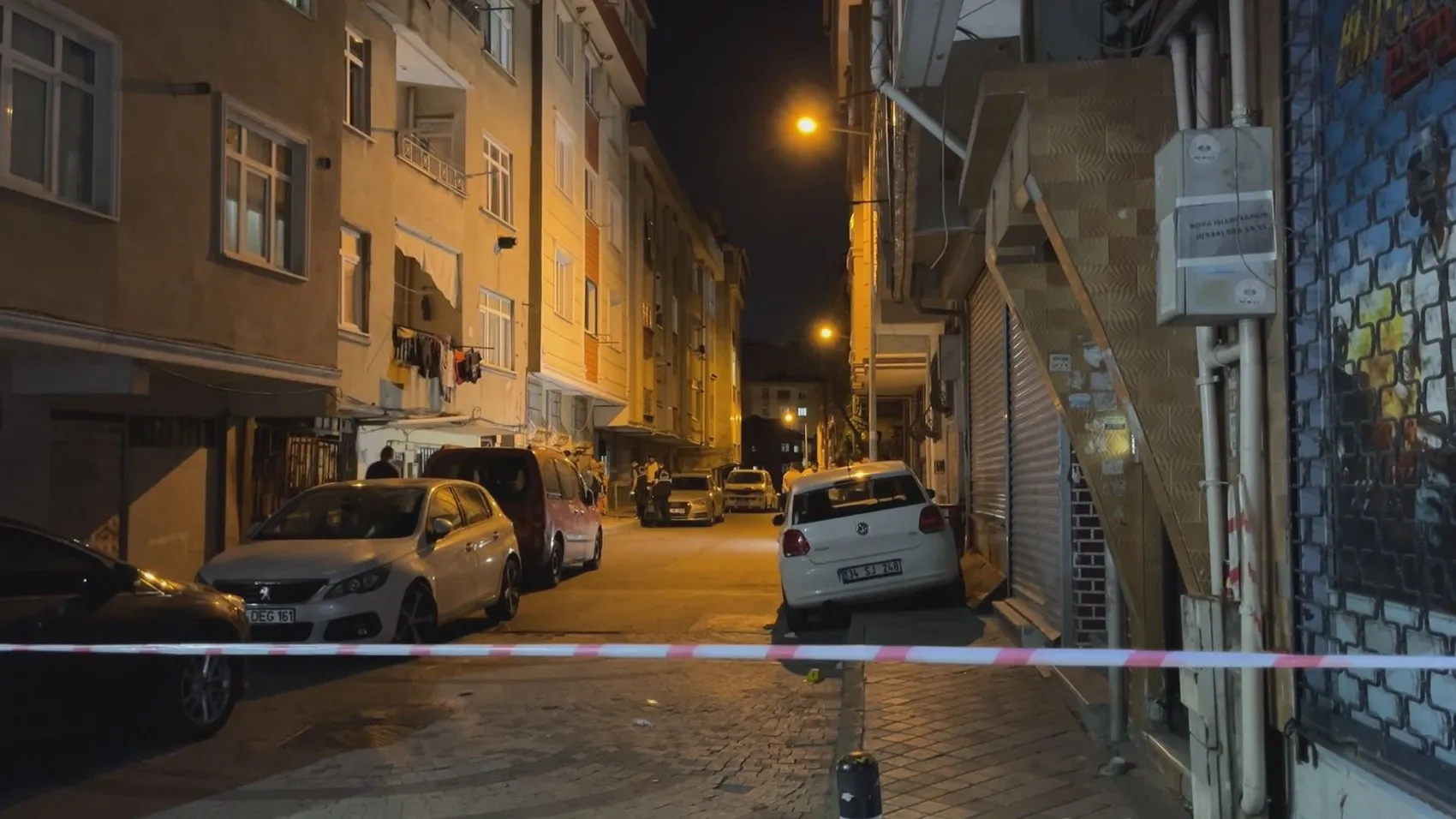Bağcılar'da komşular arasında bıçaklı ve tüfekli saldırı dehşeti