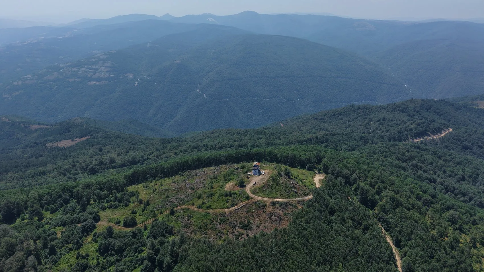 Ormanların sessiz kahramanları Yangın nöbetindeki çiftler