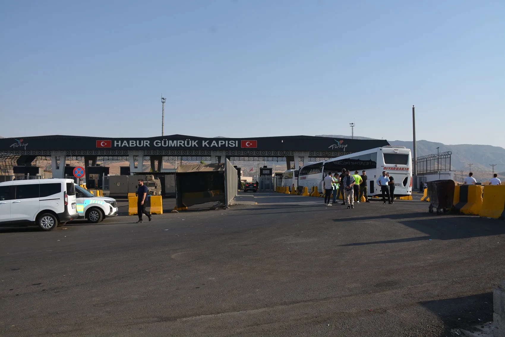 Avrupa’dan yola çıkan Filistin konvoyu Habur’u geçerek Irak’a girdi