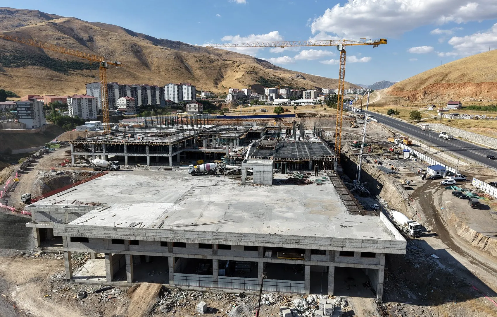 Bitlis Eren Üniversitesi Tıp Fakültesi ilk öğrencileriyle çıtayı yükseltti