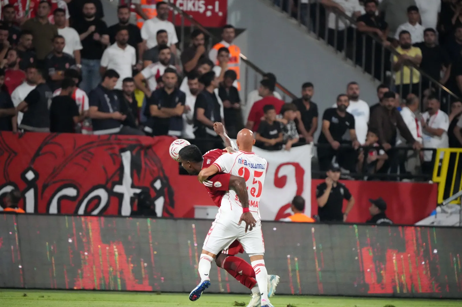 Batman Petrolspor'da mucizevi geri dönüş Liderlik koltuğuna oturdular