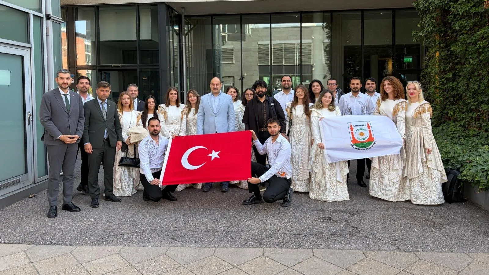 Şanlıurfa’nın sesi İsveç’te zirveye oturdu