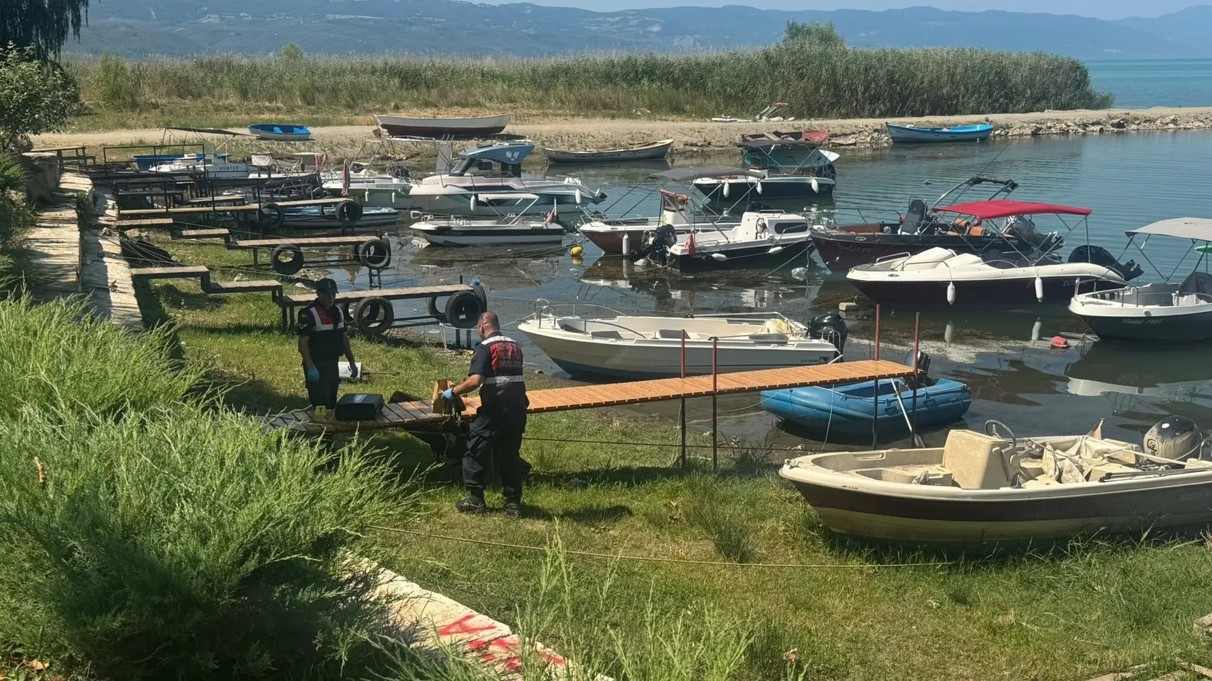İznik Limanı’nda gece yarısı tekne soygunu