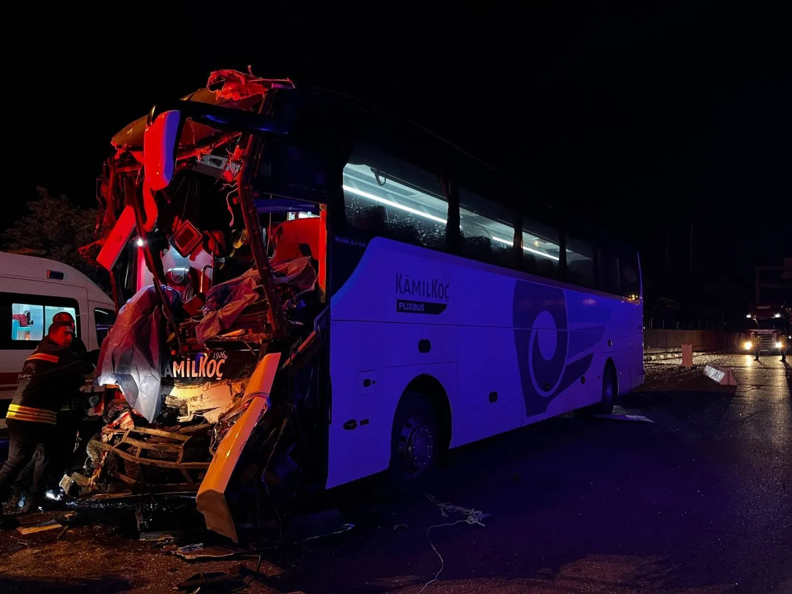 Gaziantep yolunda otobüs faciası