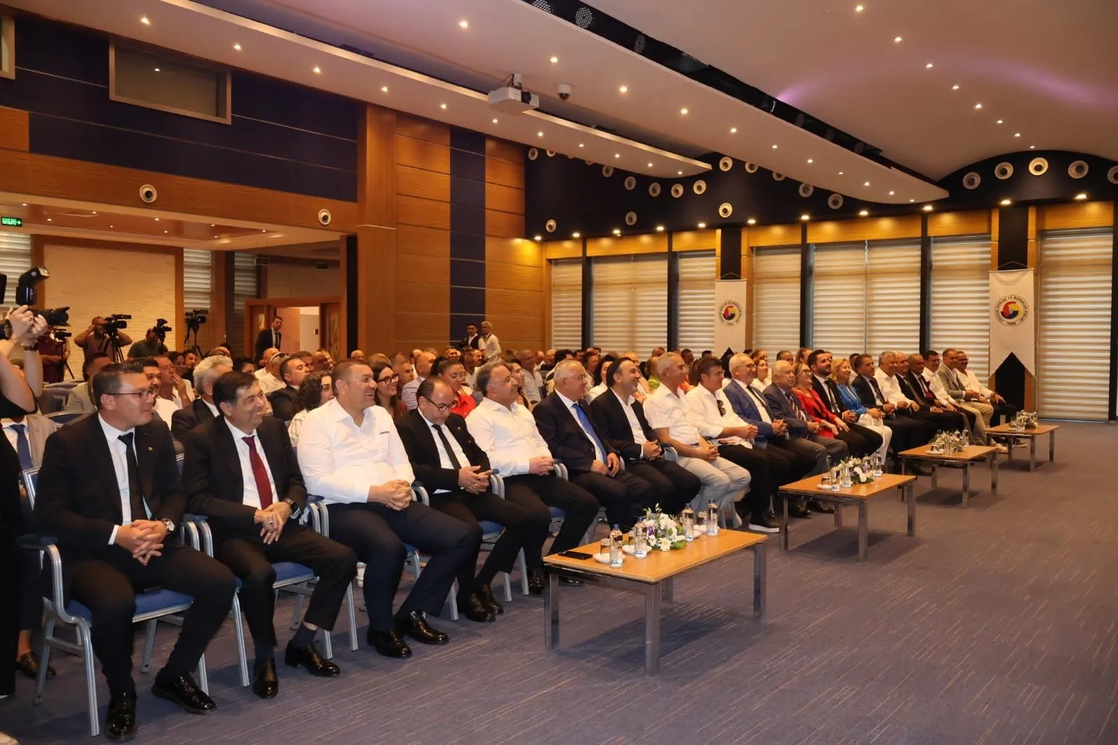Hisarcıklıoğlu Muğla iş dünyasına kredi müjdeleriyle moral verdi