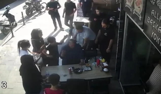 Döner yerken nefessiz kaldı, sivil polis hayatını kurtardı