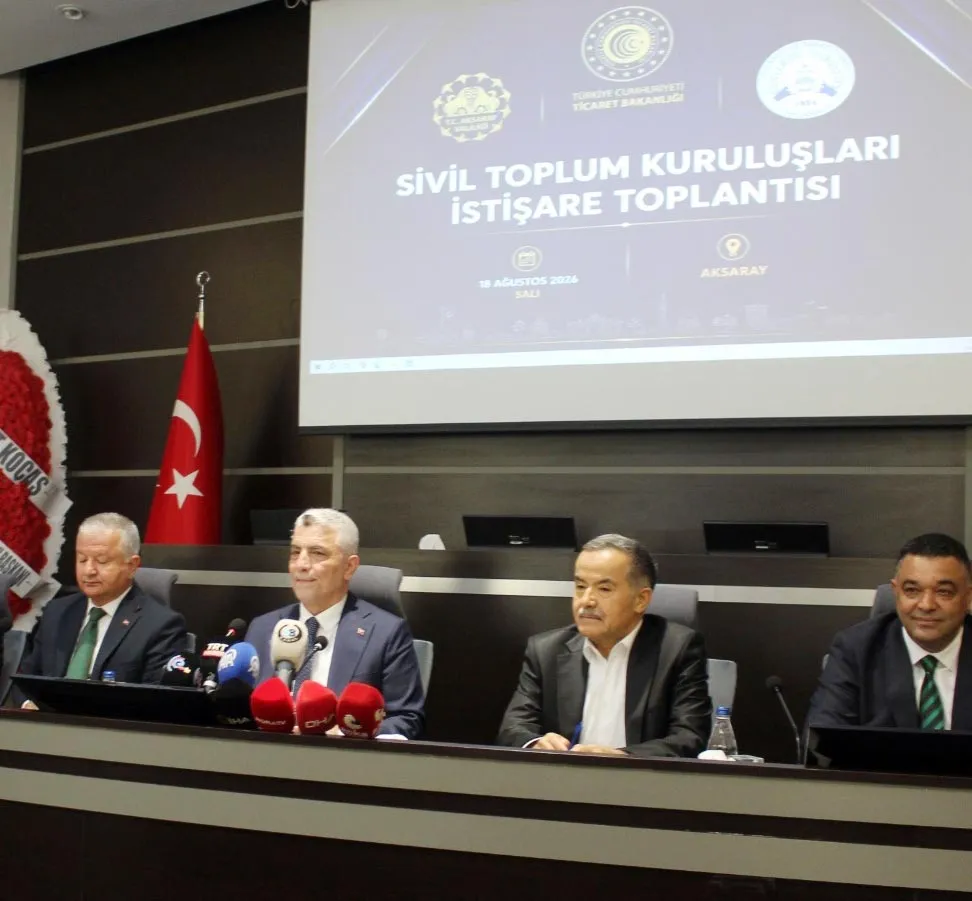 Bakan Bolat Türkiye’nin ekonomik büyümesini ve güvenlik başarısını savundu