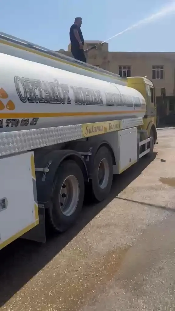 40 derecede serinlemenin en eğlenceli yolu Muhtar abi ve su tankeri