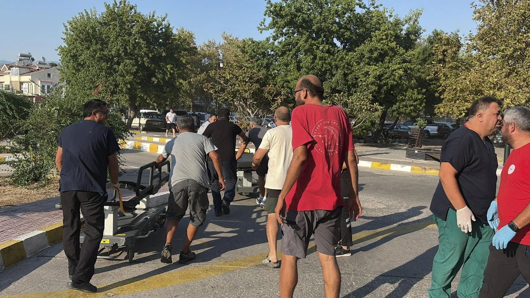 Babadağ'da tandem atlayışı faciayla bitti Pilot ve Çinli turist öldü