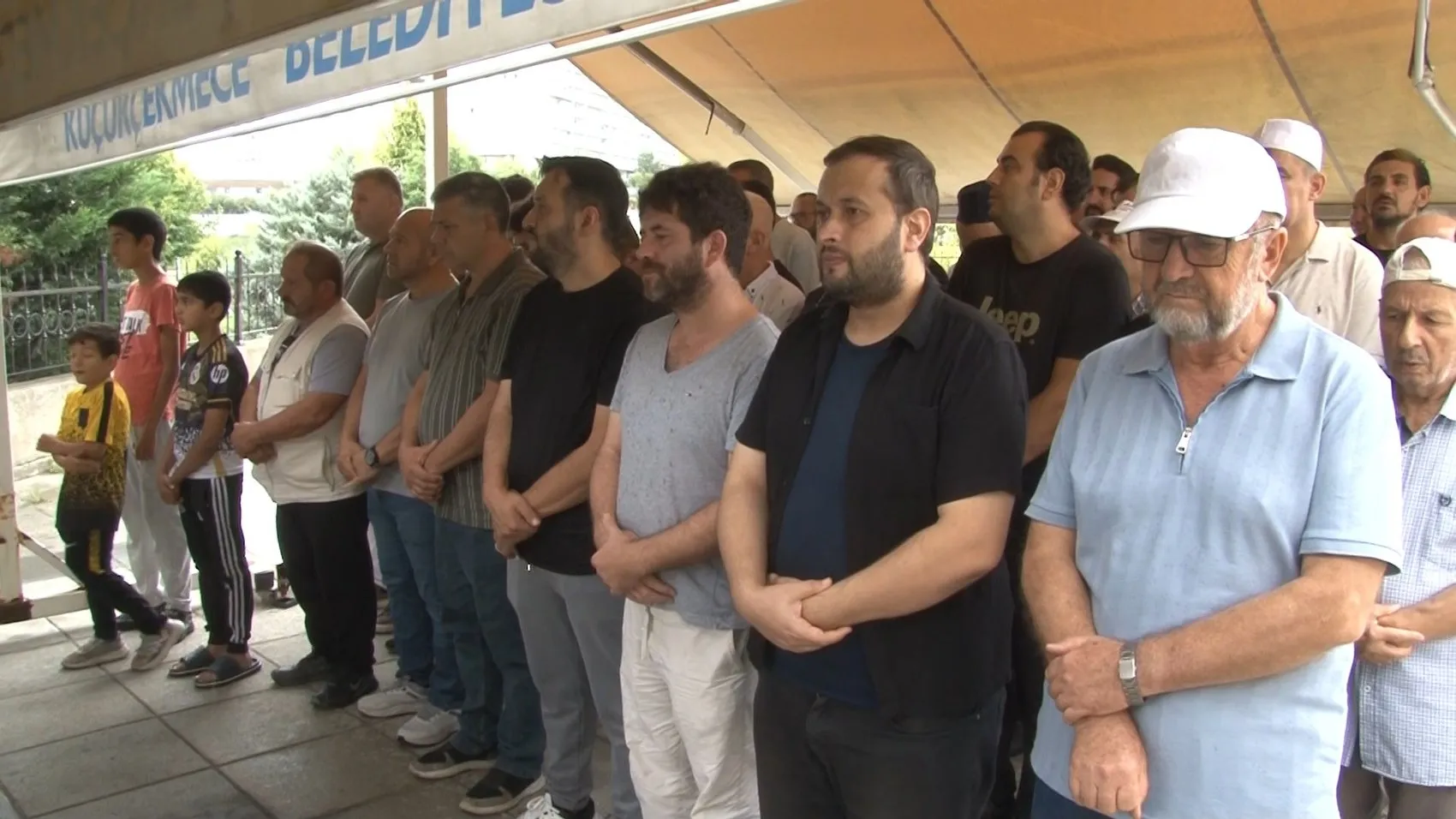 Zeytinburnu'nda feci kaza Hayatını kaybeden Mürvet Tolon son yolculuğuna uğurlandı