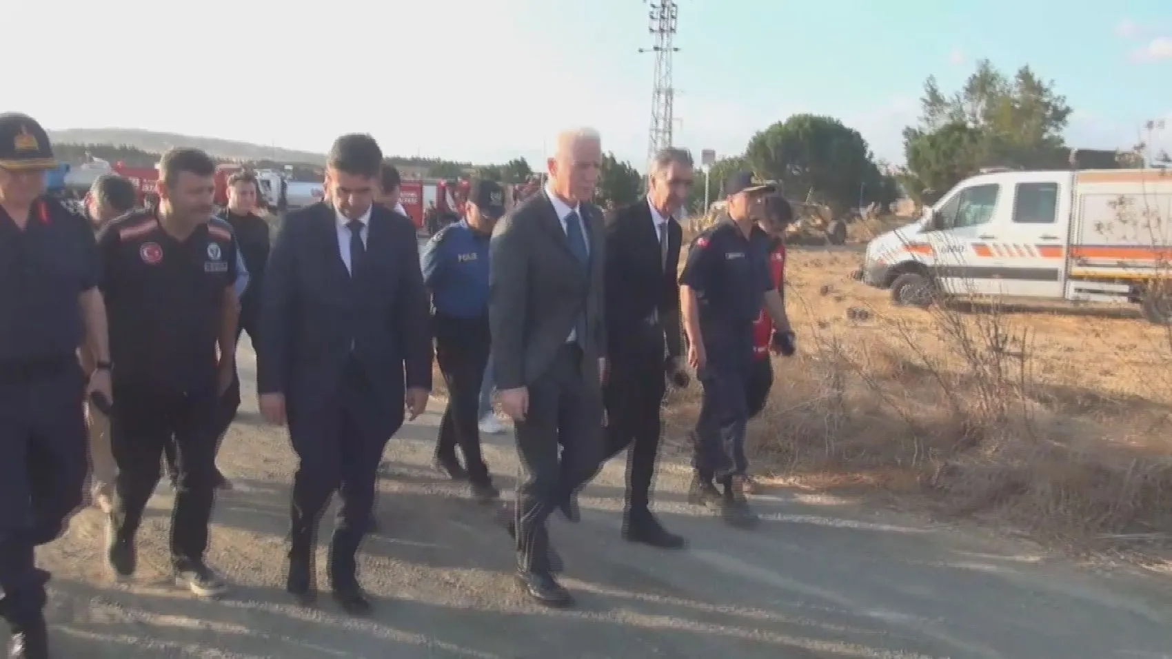 Silivri'deki yangın sonrası Vali Gül'den sert tarla talimatı