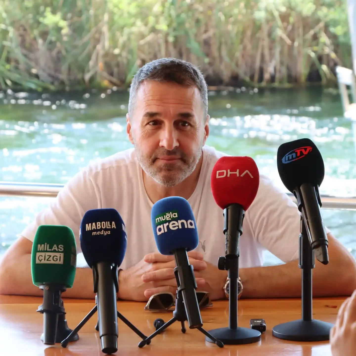 Muğlaspor Teknik Direktörü kadın gazetecilere yönelik sözleri için özür diledi