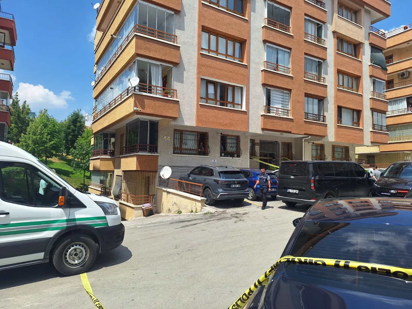 Ankara'da apartman kavgası kanlı bitti