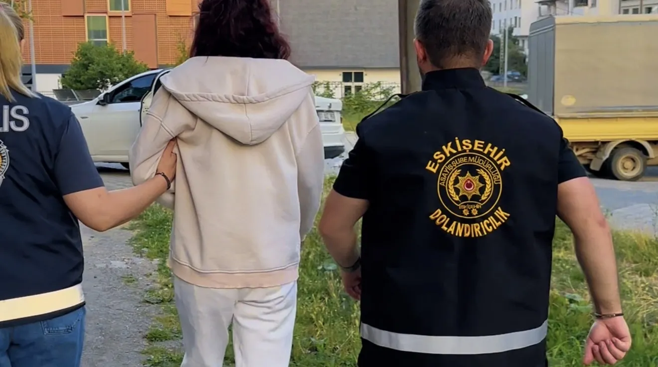 İnternet faturası yalanıyla 116 milyonluk vurgun yapan şebeke çökertildi