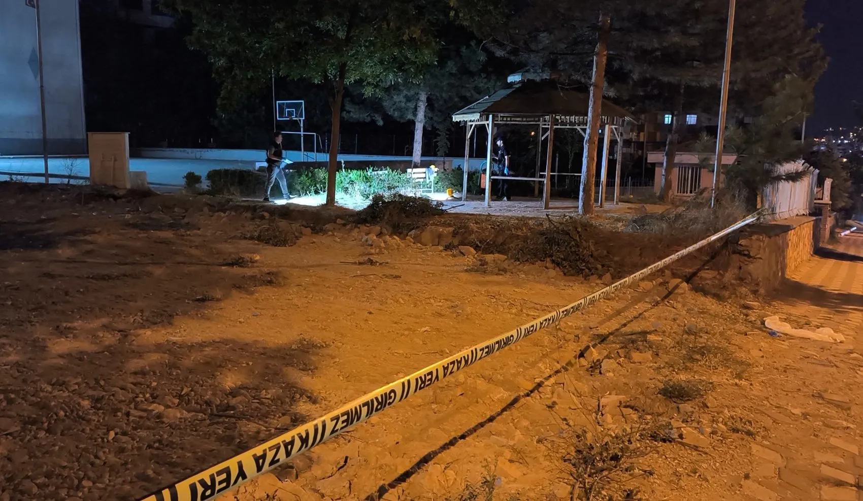 Tokat'ta ortaokul bahçesinde bıçaklı kavga çıktı