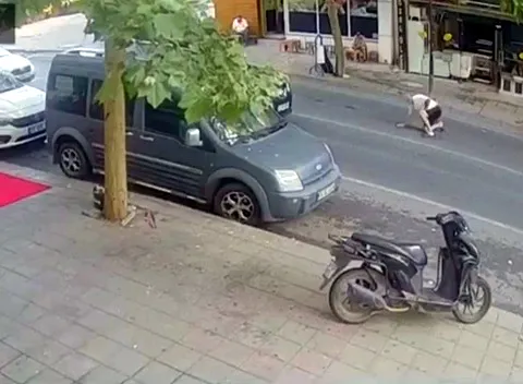 Çorlu'da korkunç kaza Yaya metrelerce savruldu