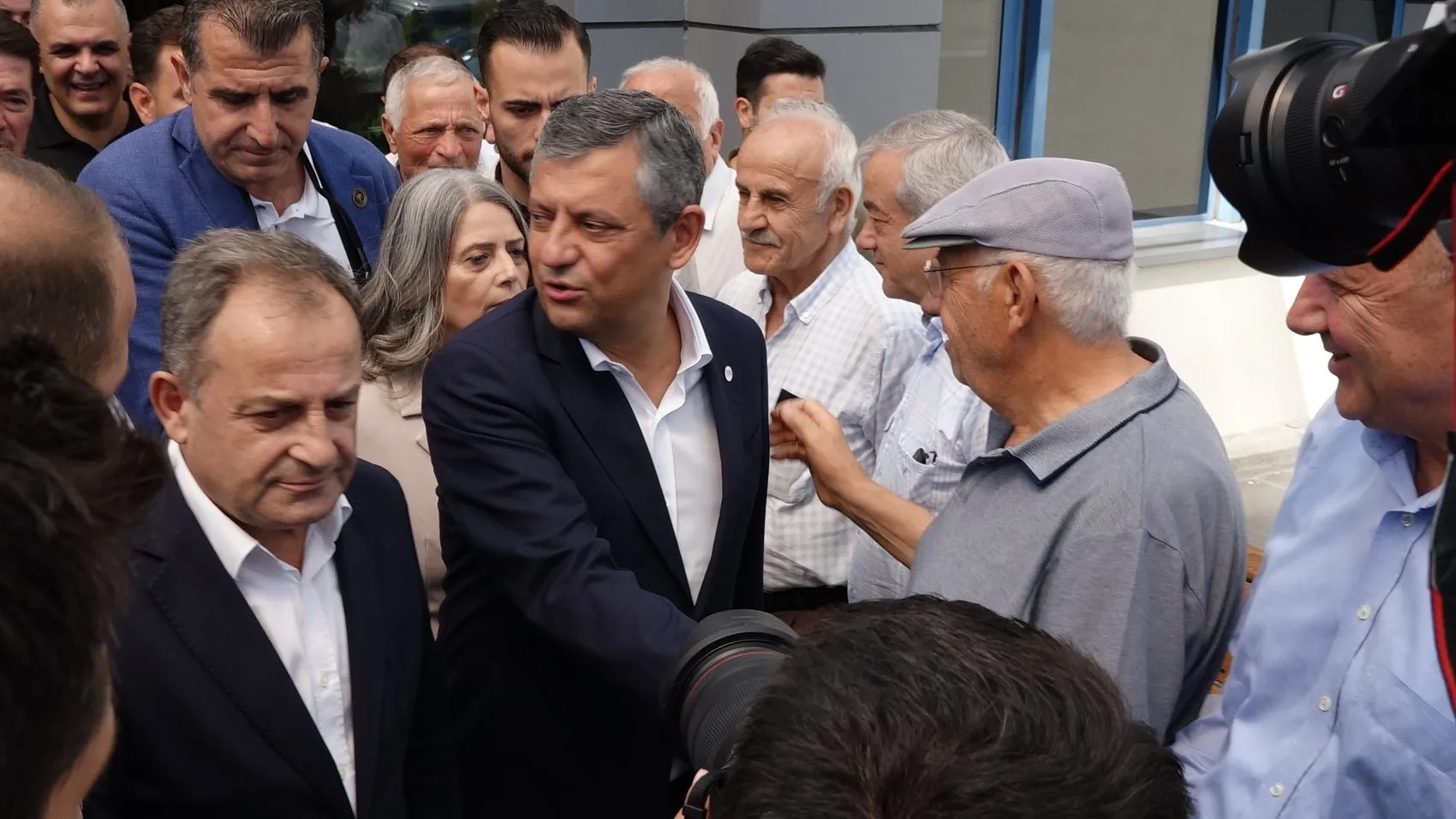 Özgür Özel rotayı Karadeniz'e çevirdi Hedefimiz iktidar