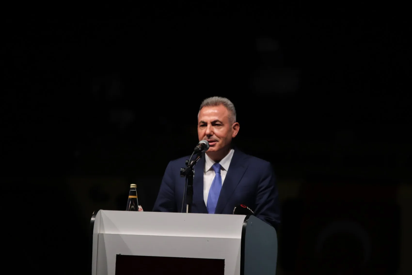 Ege'nin bereketli sularında yeni dönem: Bakan Yumaklı'dan balıkçılara 'Vira Bismillah' mesajı