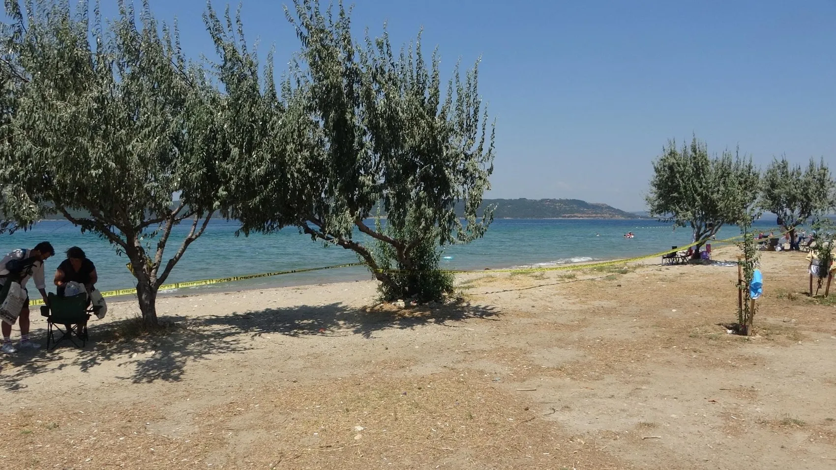 Çanakkale plajında denize girenleri korkutan tarihi mühimmat