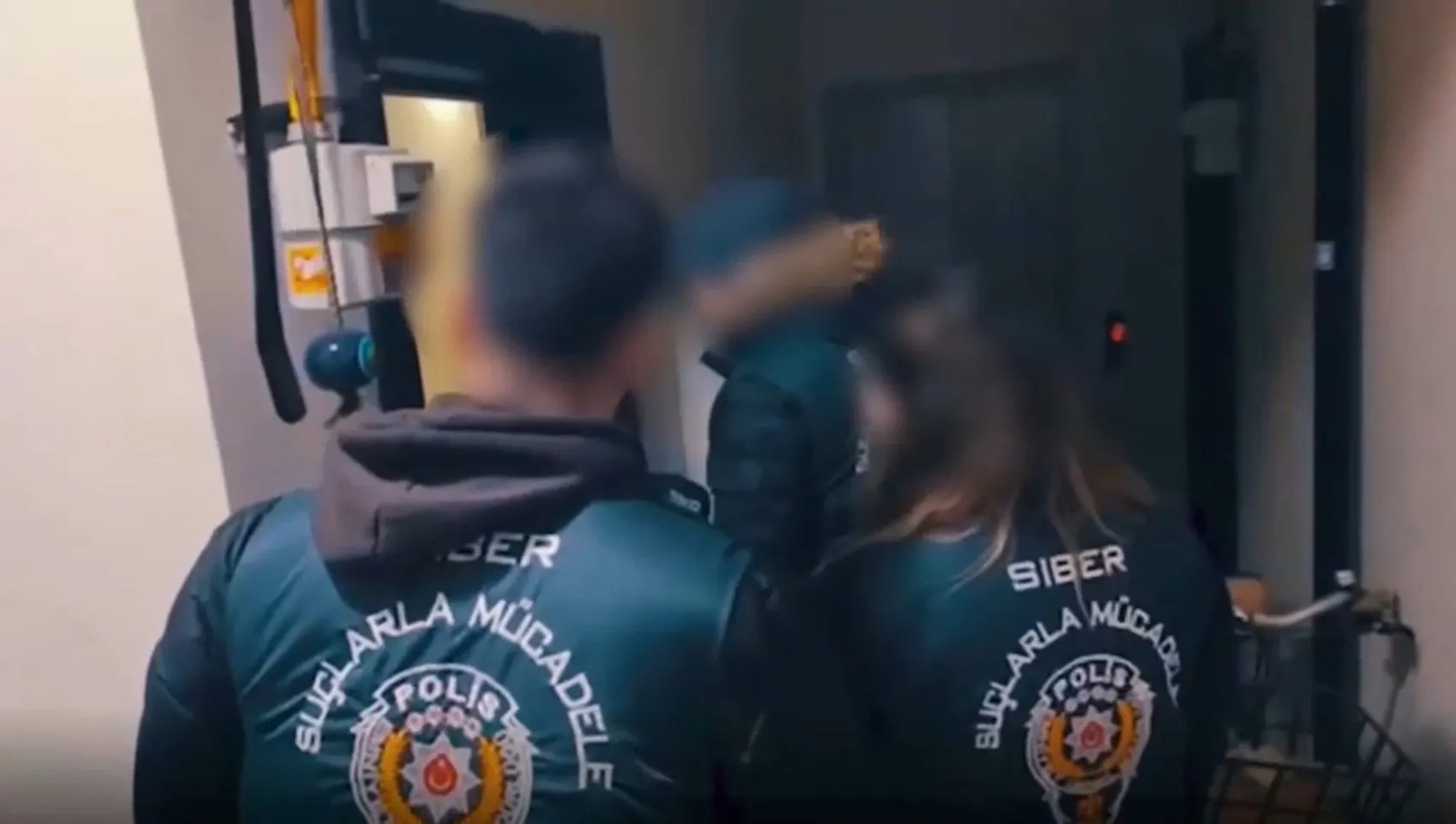 Afyon merkezli sanal bahis çetesine 1.2 milyarlık darbe