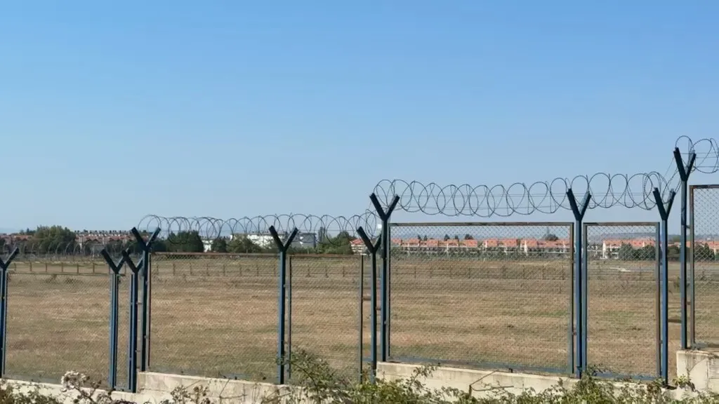 Yalova semalarında eğitim uçuşu yapan F16 düştü