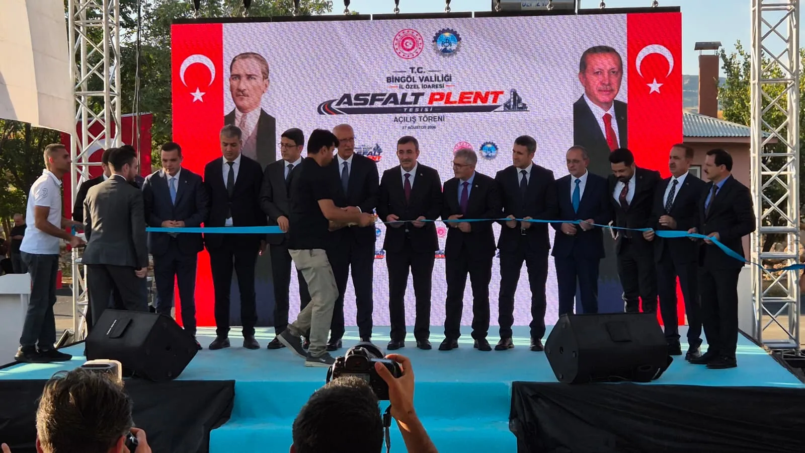 Bingöl’e asfalt tesisi kuran Yılmaz, yatırımda yeni dönemi anlattı