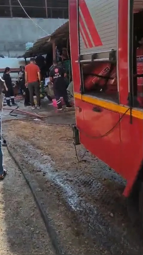 Diyarbakırda fabrikada iş kazası Makineye kapılan işçi ağır yaralandı