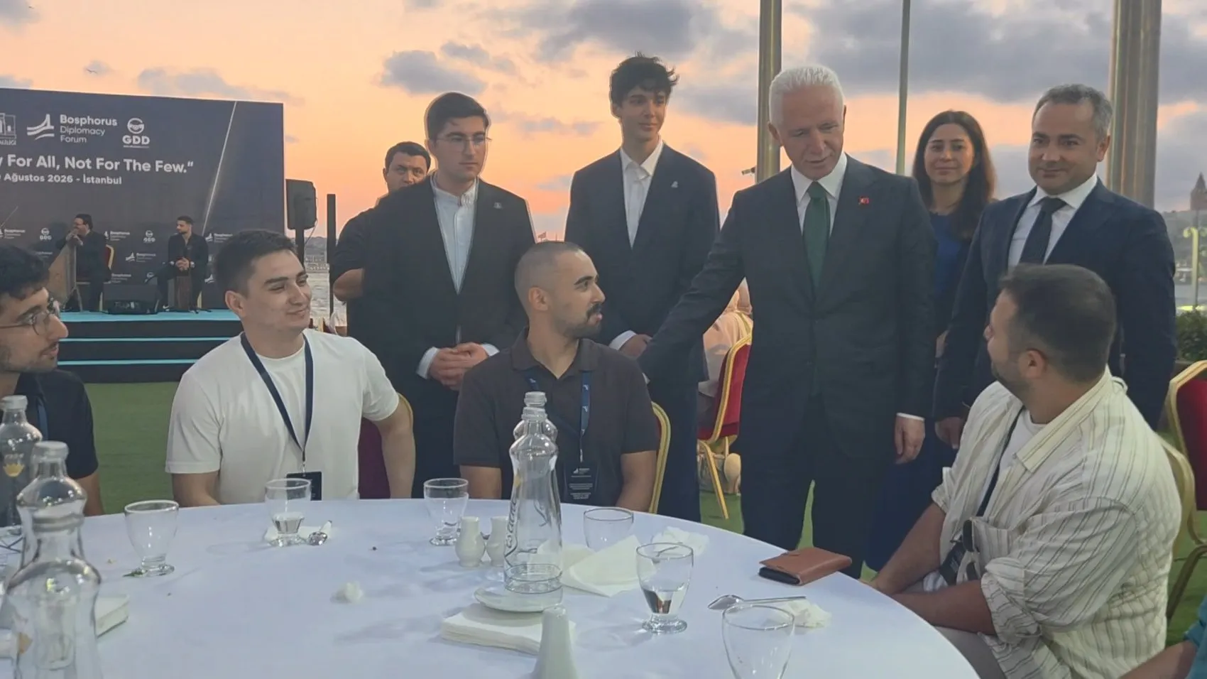 Geleceğin diplomatları İstanbul’da bir araya geldi