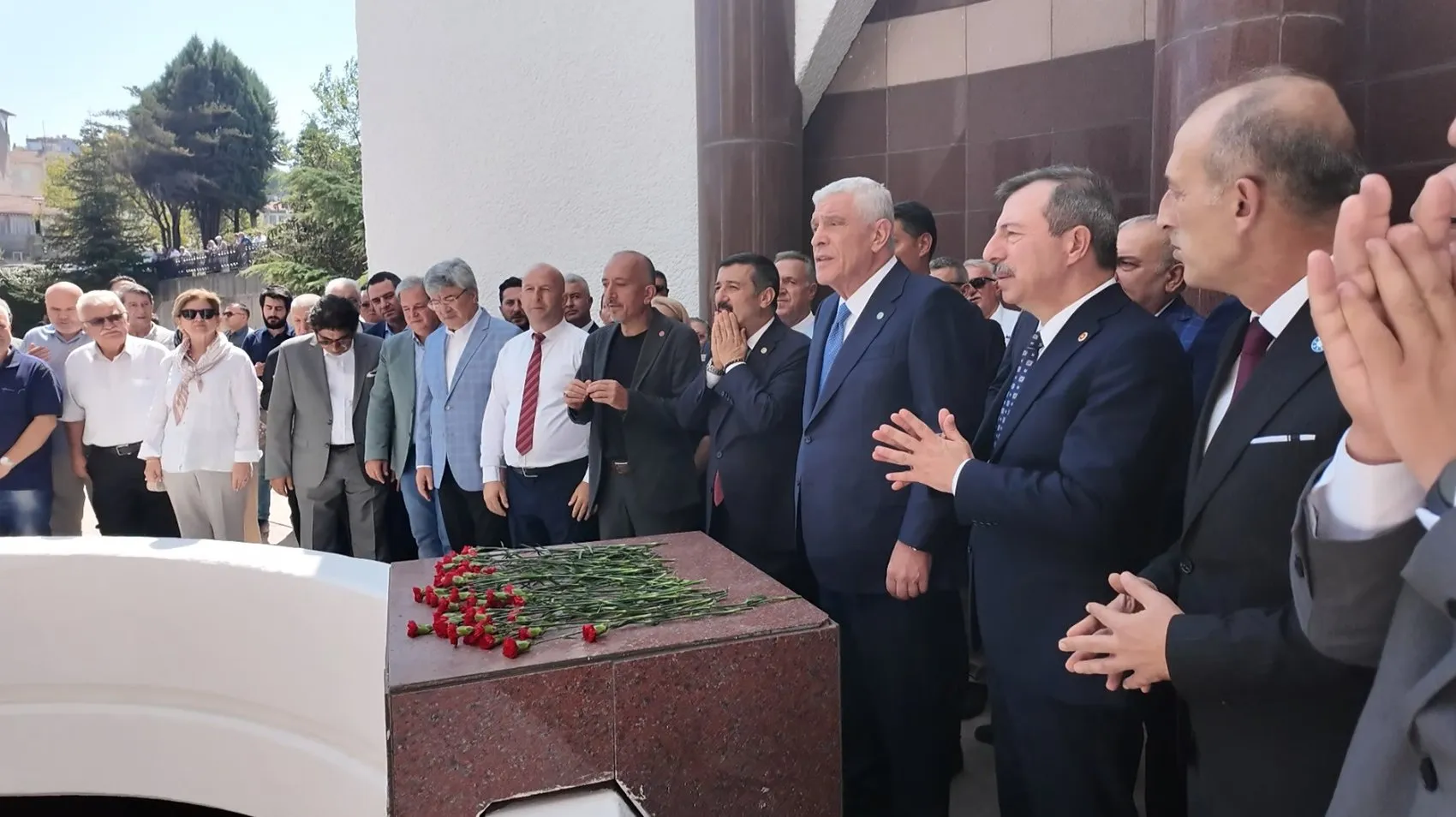 Müsavat Dervişoğlu Bursa ziyaretinde Celal Bayar’ı andı