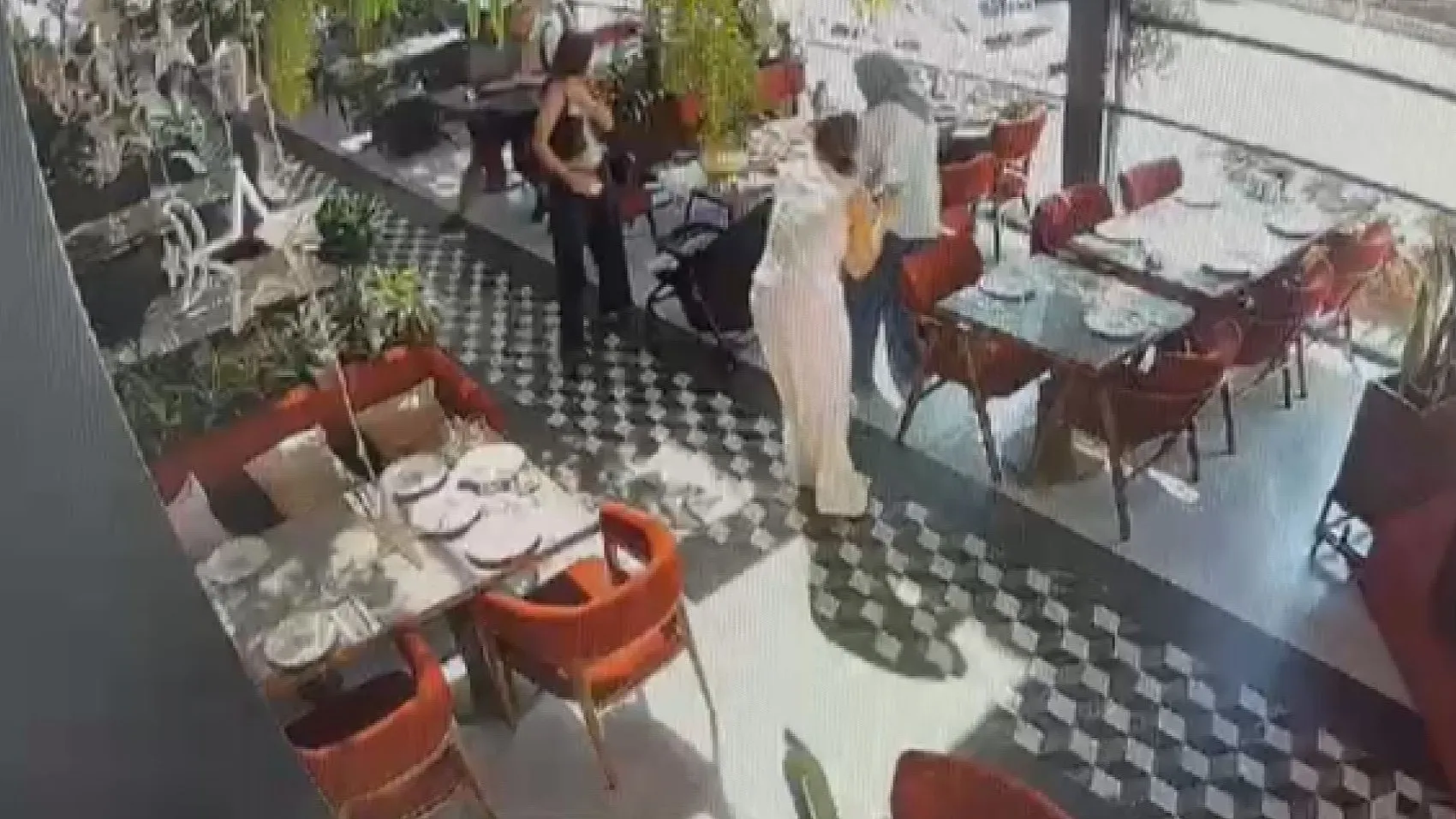 Zeytinburnu'nda restoranda silahlı dehşet