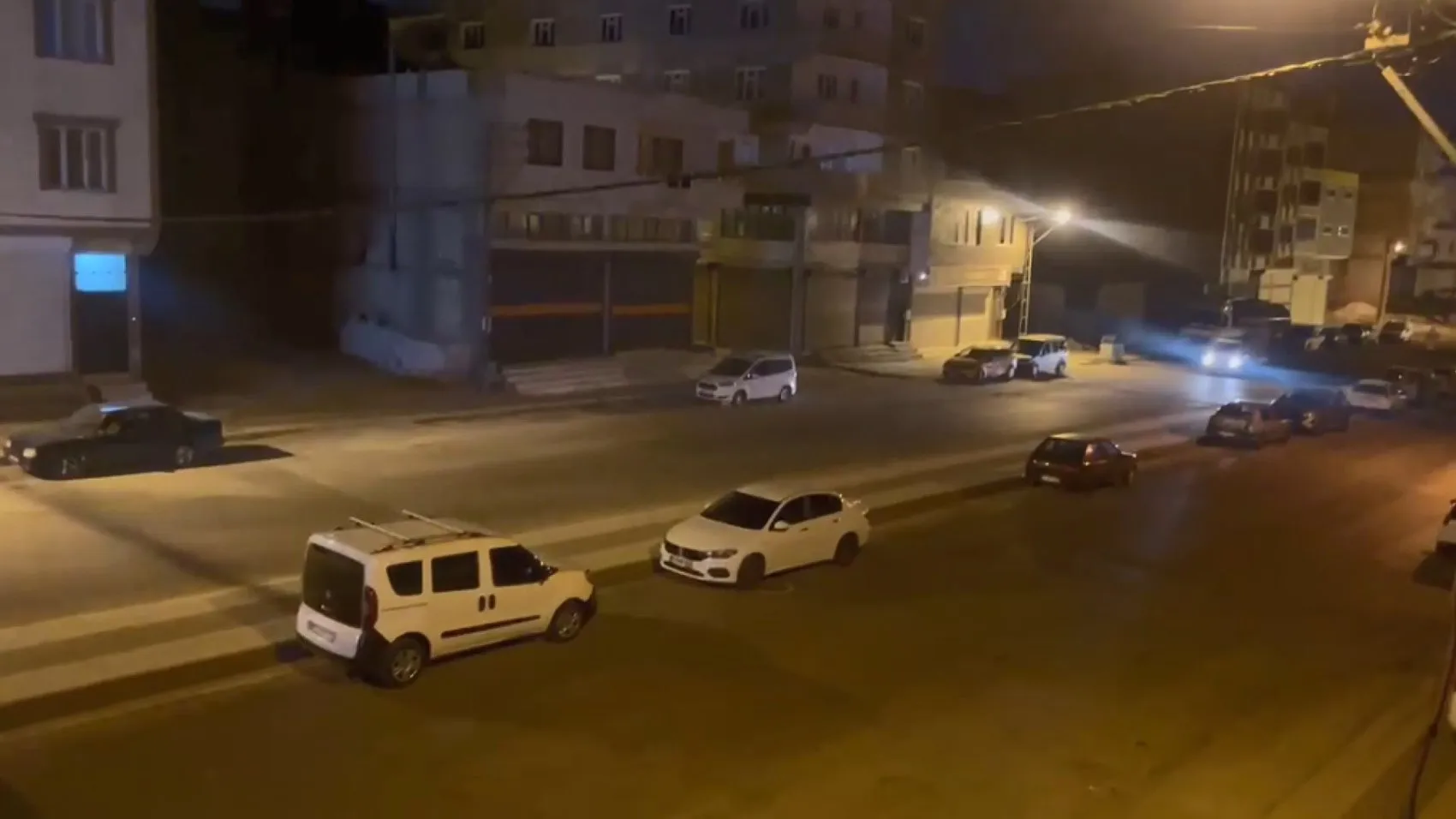 Nurdağı merkezli sarsıntı çevre illerden de hissedildi