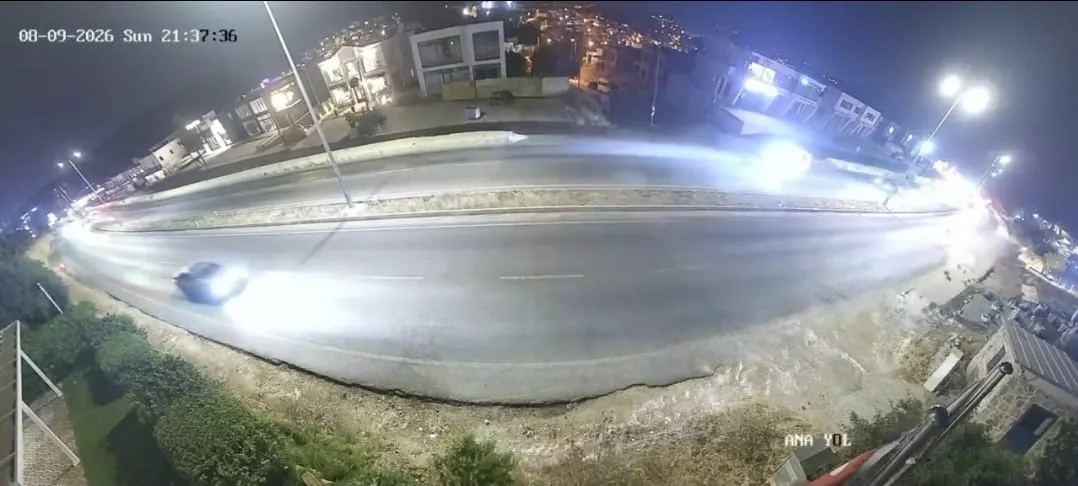 Bodrum’da kontrolden çıkan otomobil taklalar atarak durabildi