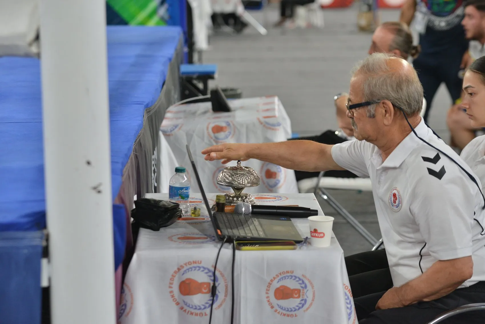 Rize'de ringler şampiyonlara doydu 59 ilden 365 boksör kıyasıya yarıştı